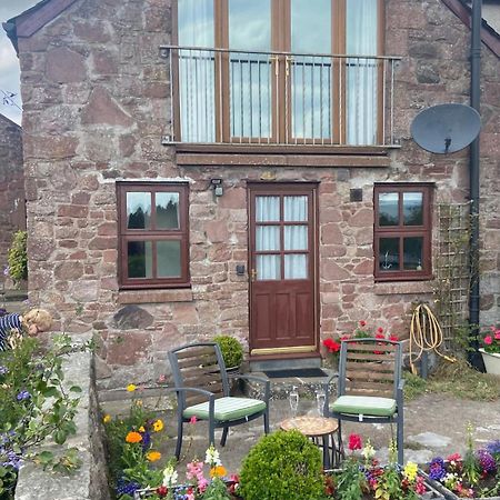 Loch Leven Loft Apartment Milnathort Exterior photo